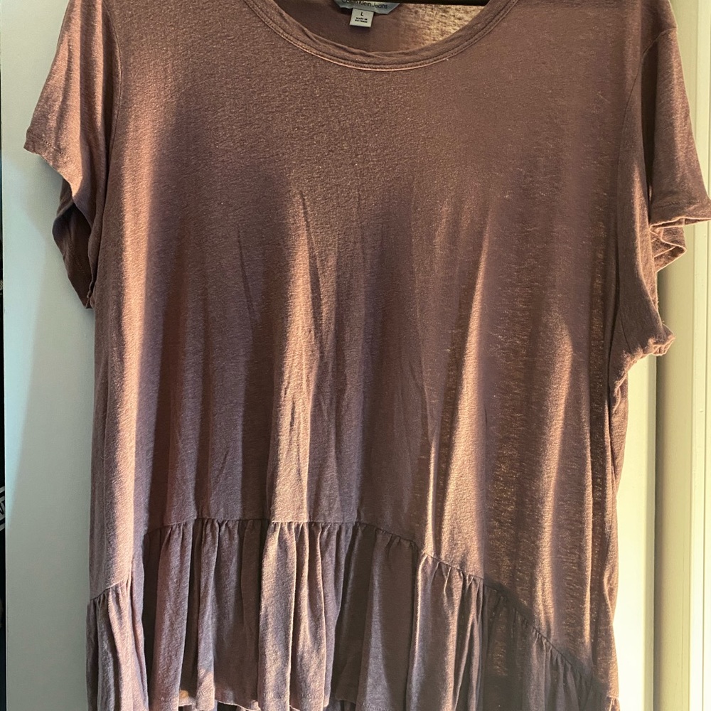 Mauve ruffle top